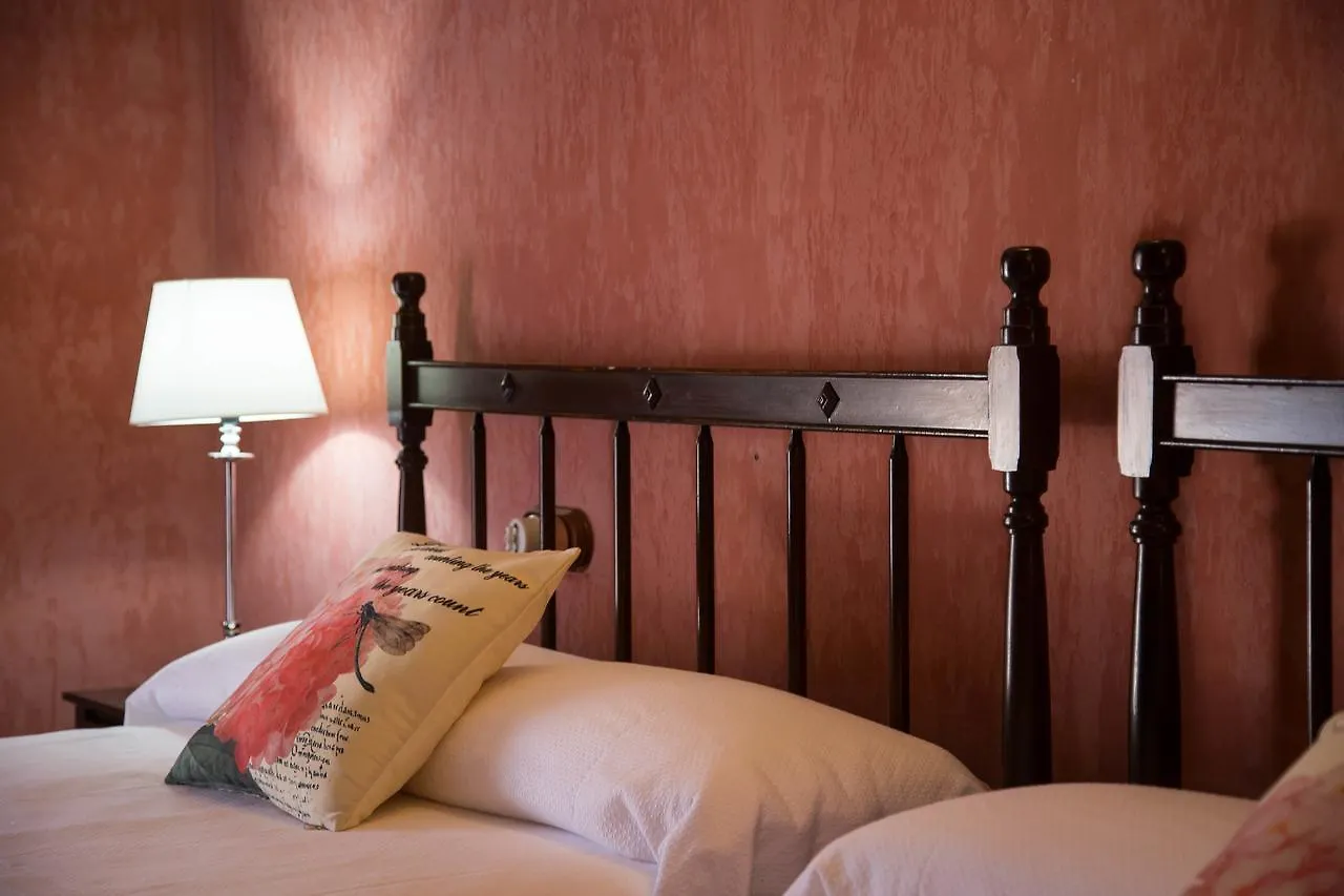 Agro-Hotel Rugama Tetir Country house