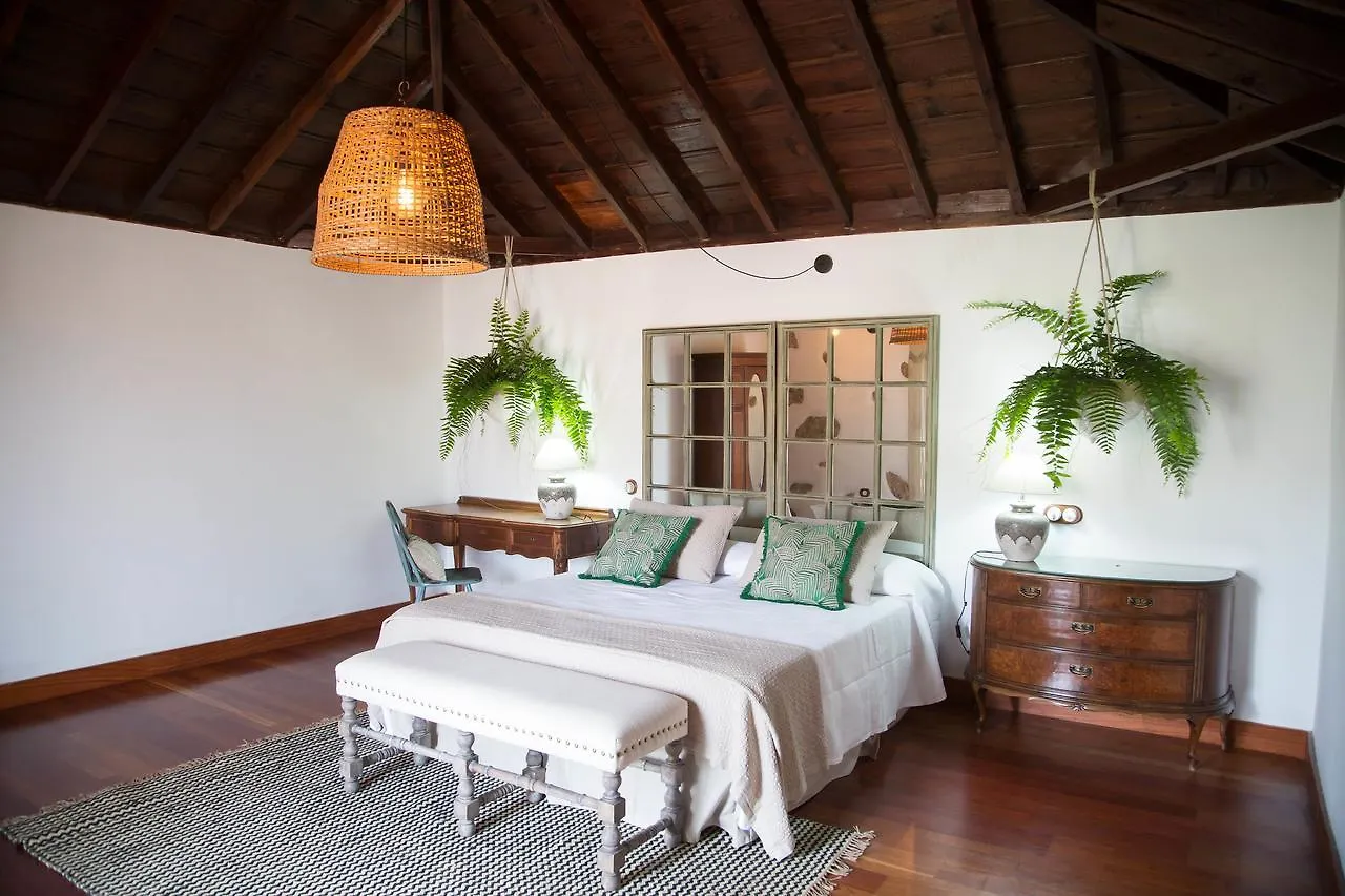 Agro-Hotel Rugama Tetir Country house